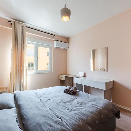 Sunny Central Apartment ดูร์เรส ภายนอก รูปภาพ