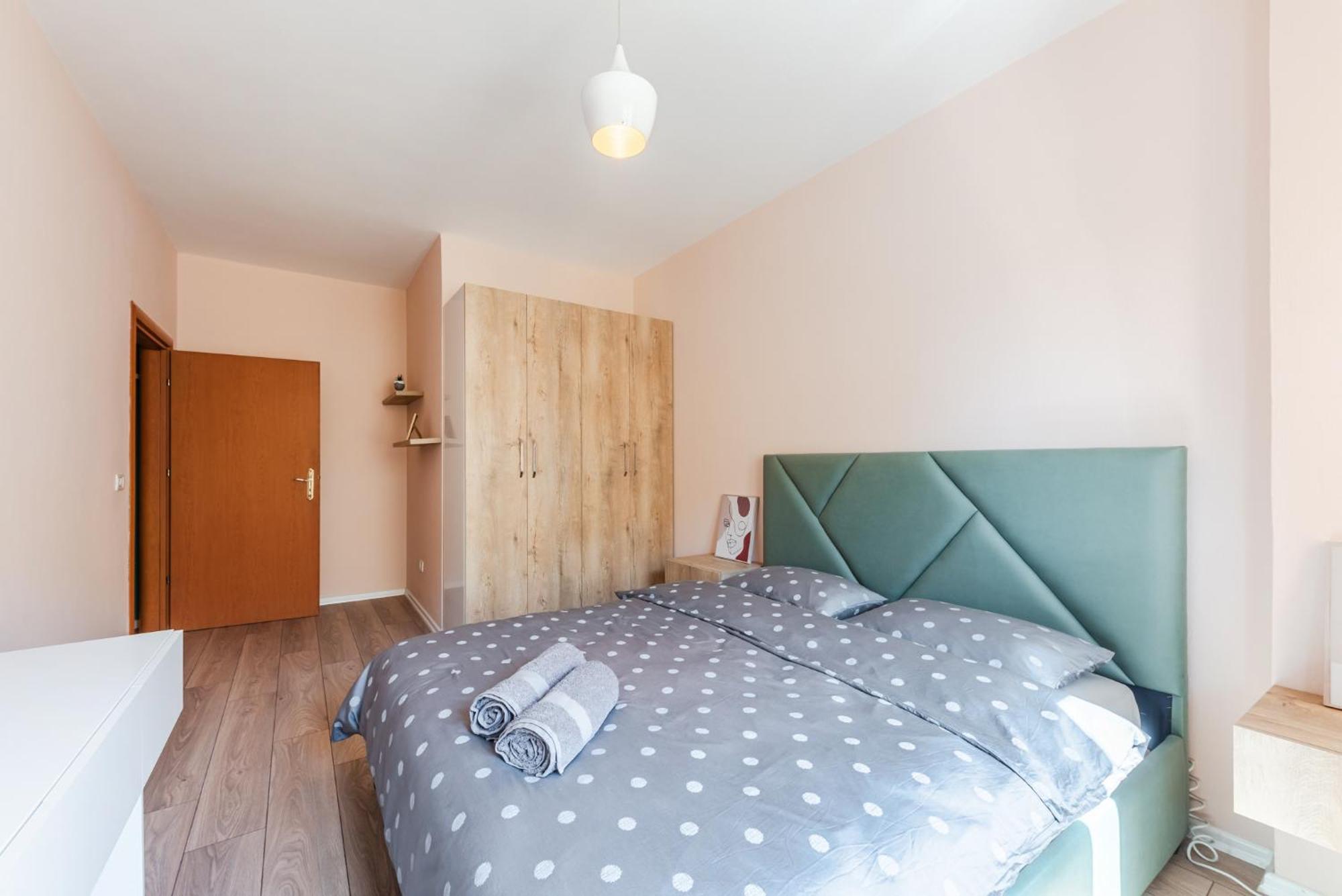 Sunny Central Apartment ดูร์เรส ภายนอก รูปภาพ