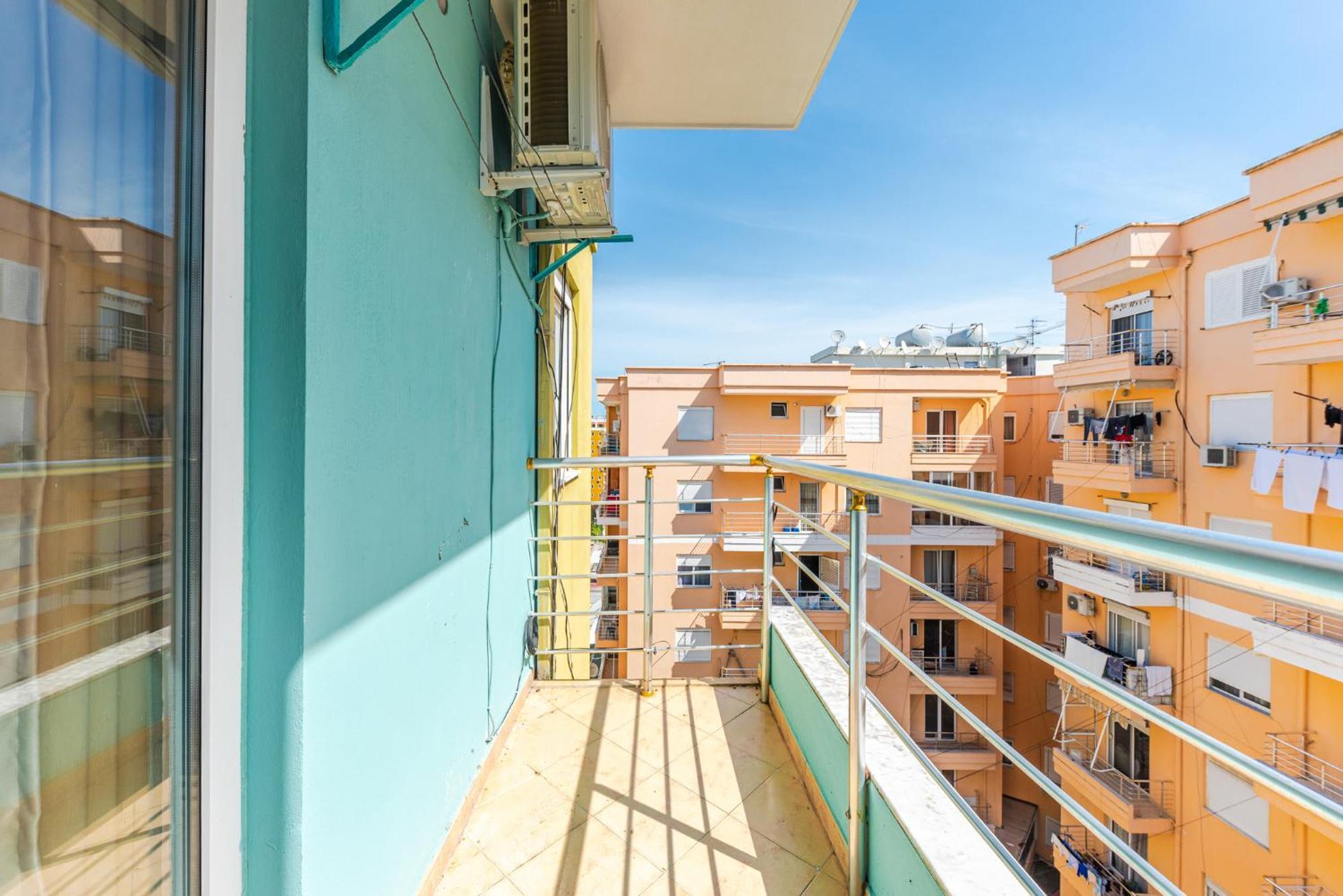 Sunny Central Apartment ดูร์เรส ภายนอก รูปภาพ