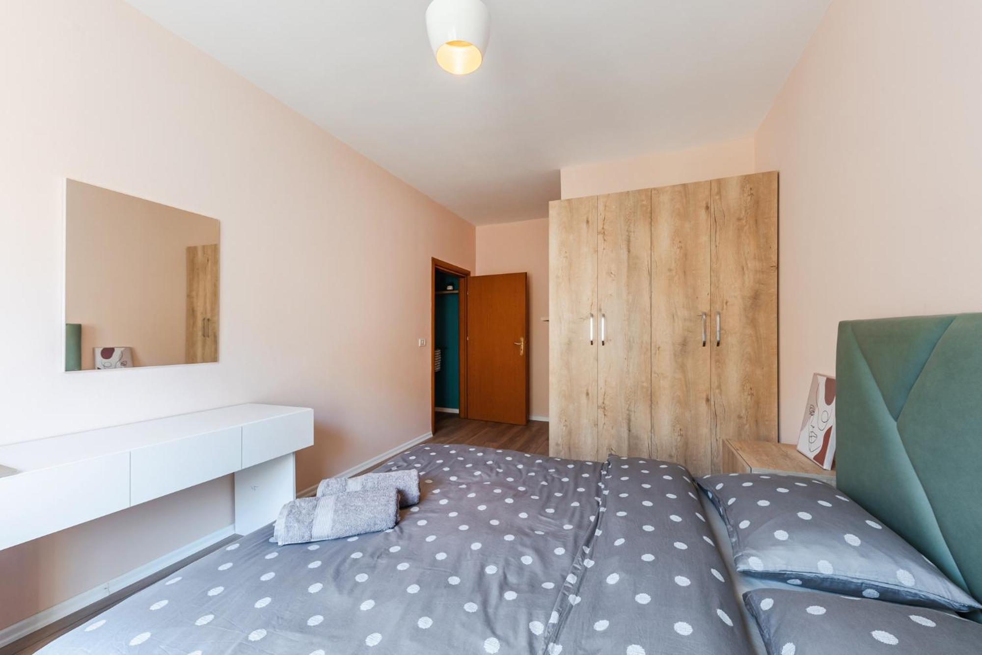 Sunny Central Apartment ดูร์เรส ภายนอก รูปภาพ