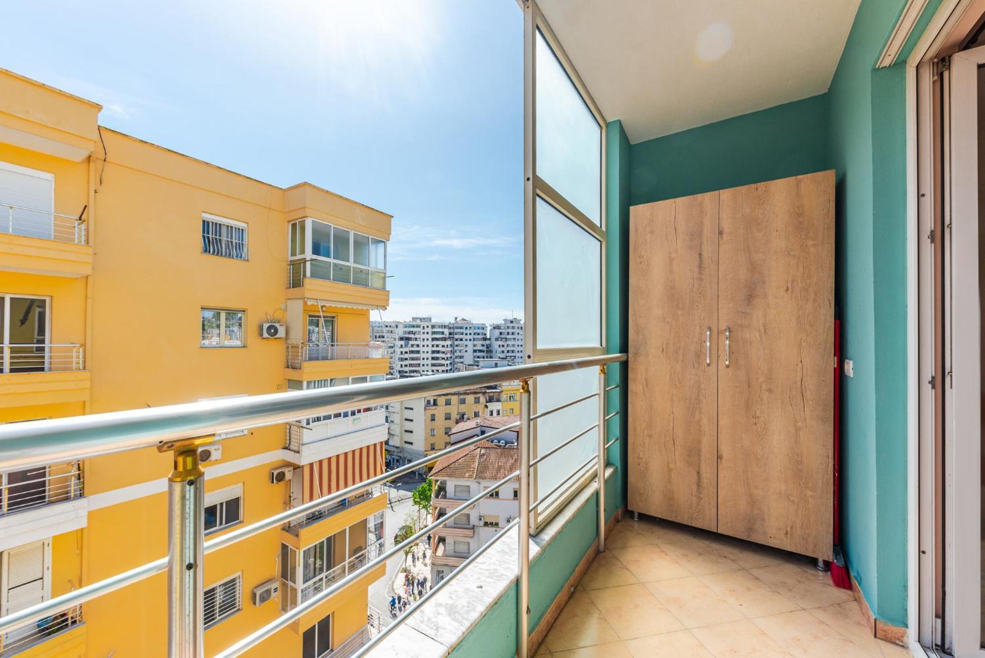 Sunny Central Apartment ดูร์เรส ภายนอก รูปภาพ