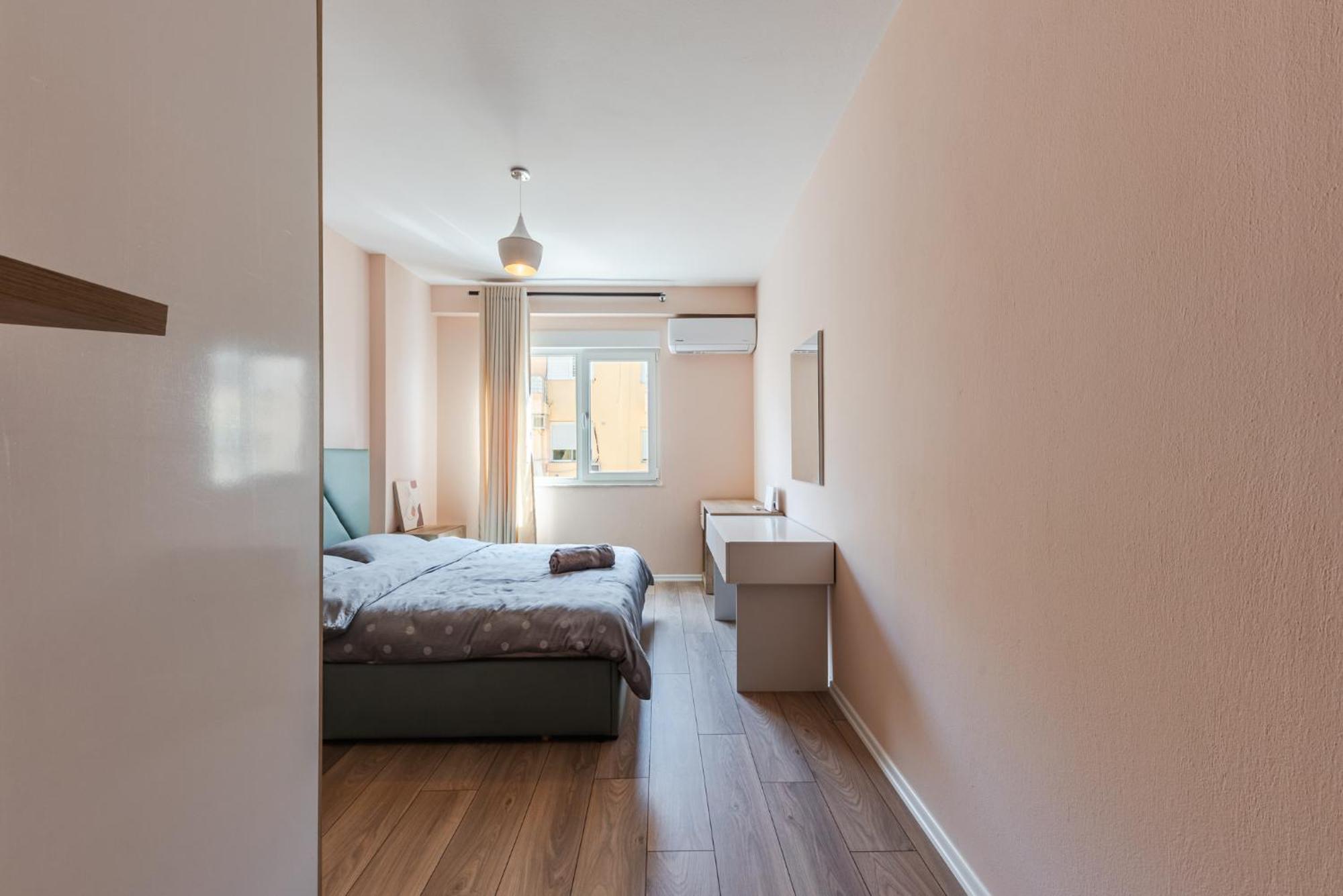 Sunny Central Apartment ดูร์เรส ภายนอก รูปภาพ